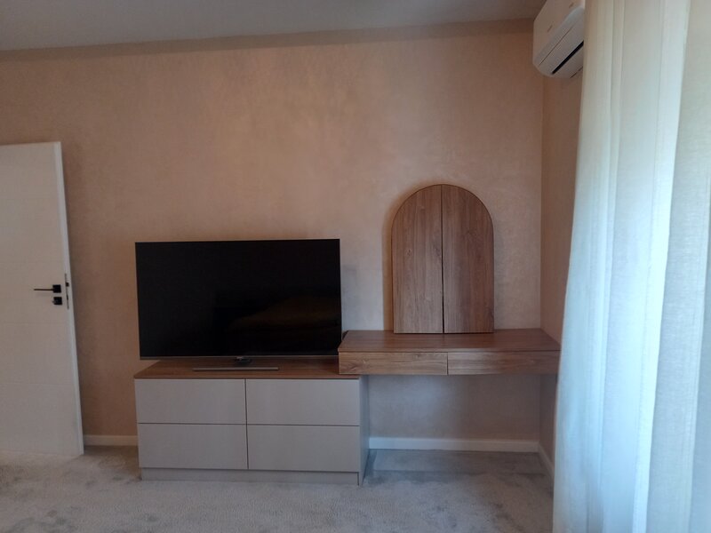Alunului, inchiriere apartament 3 camere mobilat modern!