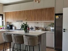 Alunului, inchiriere apartament 3 camere mobilat modern!